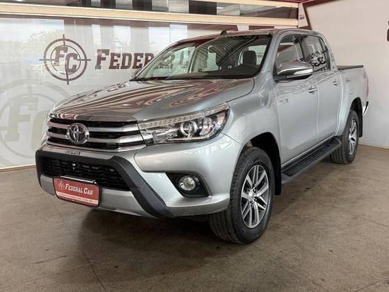 TOYOTA HILUX 2.8 SRX 4X4 CD 16V DIESEL 4P AUTOMÁTICO